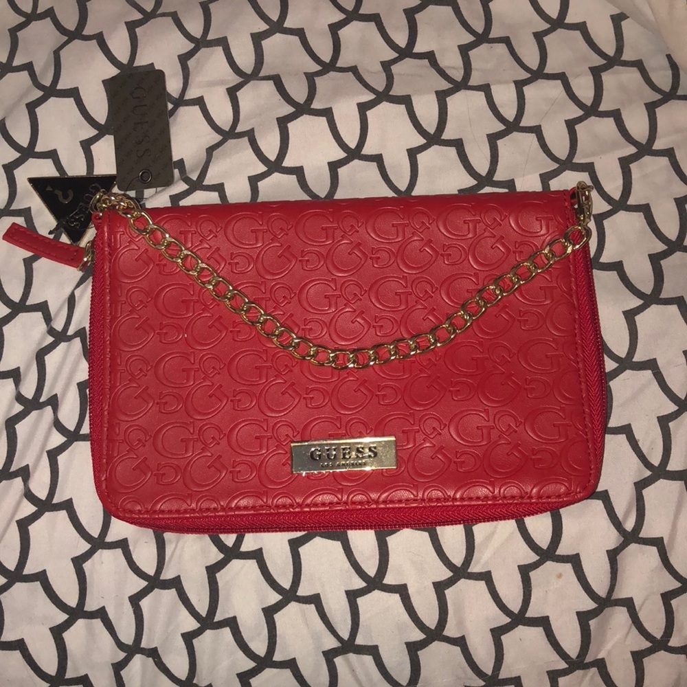 Red guess clutch NEW